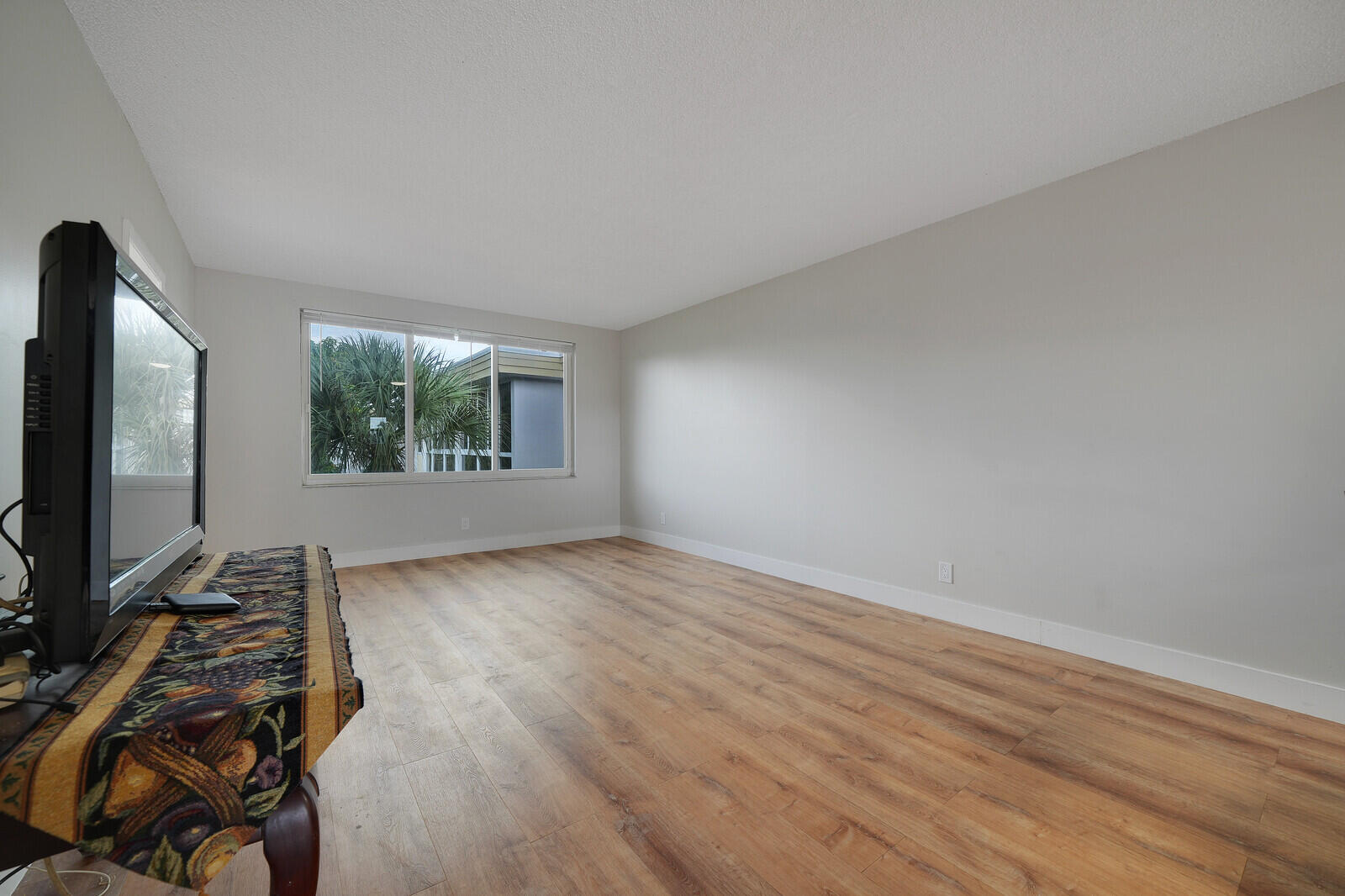6005 Del Lago Circle 311