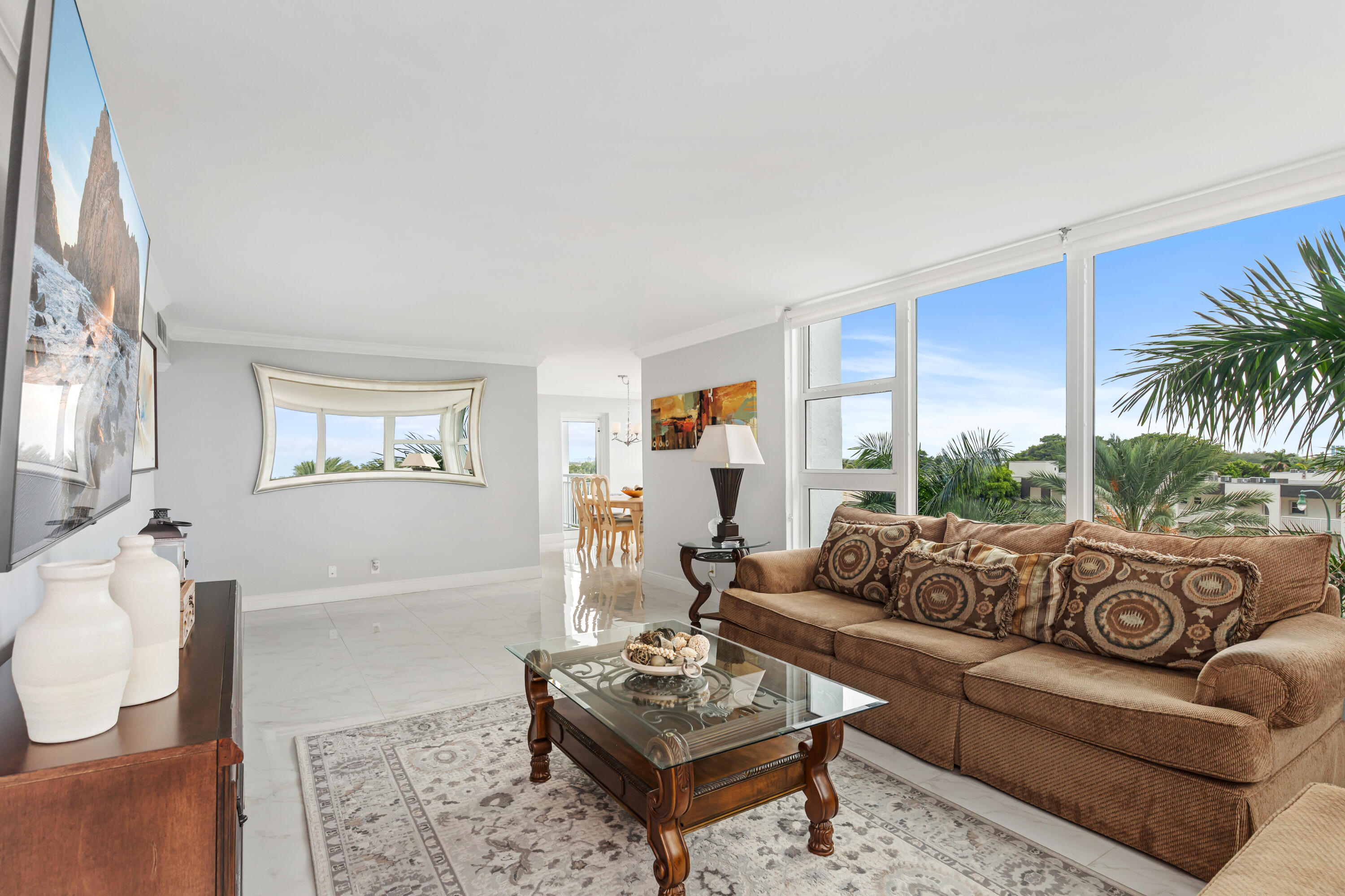 1620 S Ocean Boulevard 5H, Lauderdale-By-The-Sea Unit: 5H