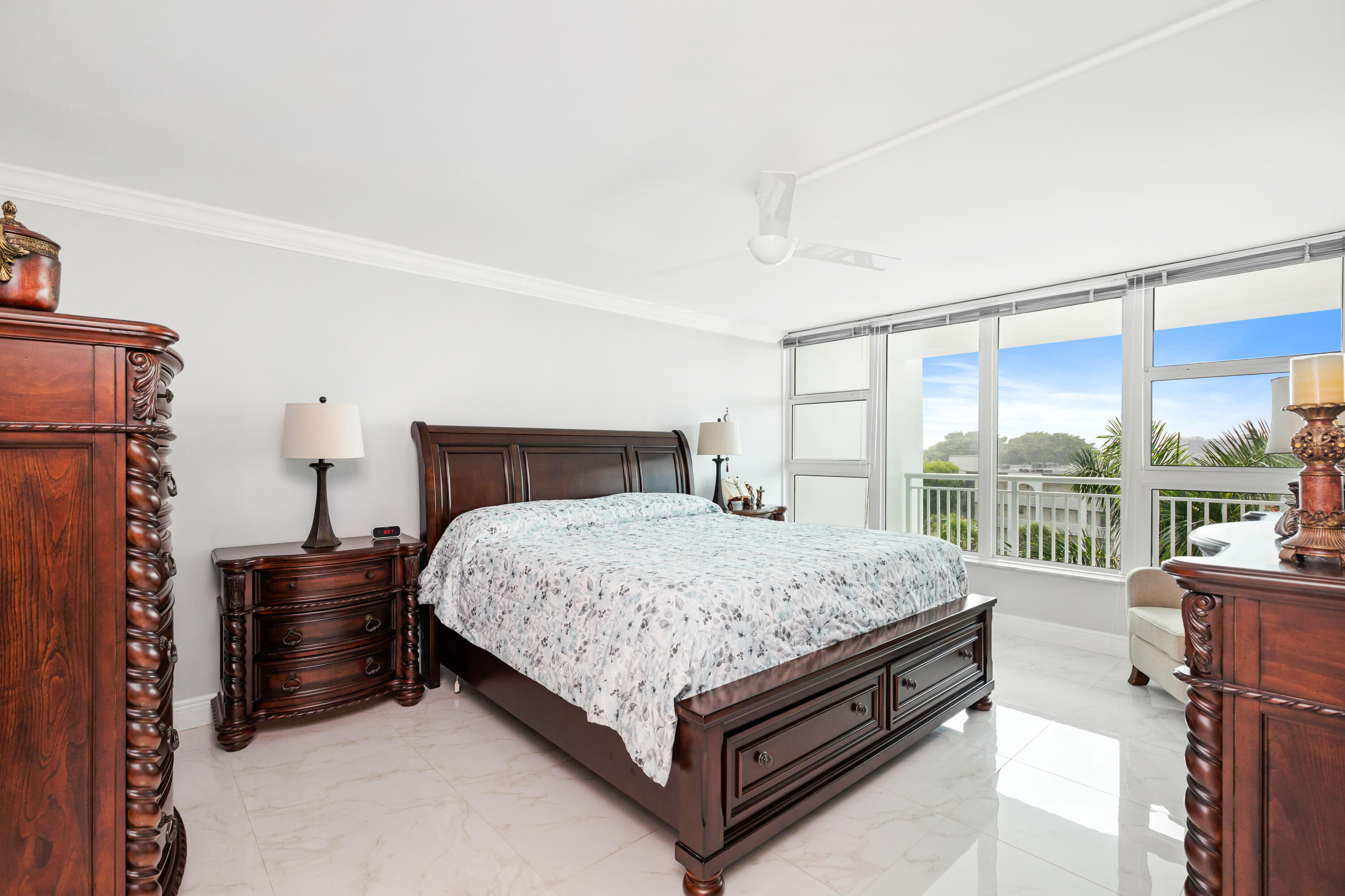 1620 S Ocean Boulevard 5H, Lauderdale-By-The-Sea Unit: 5H