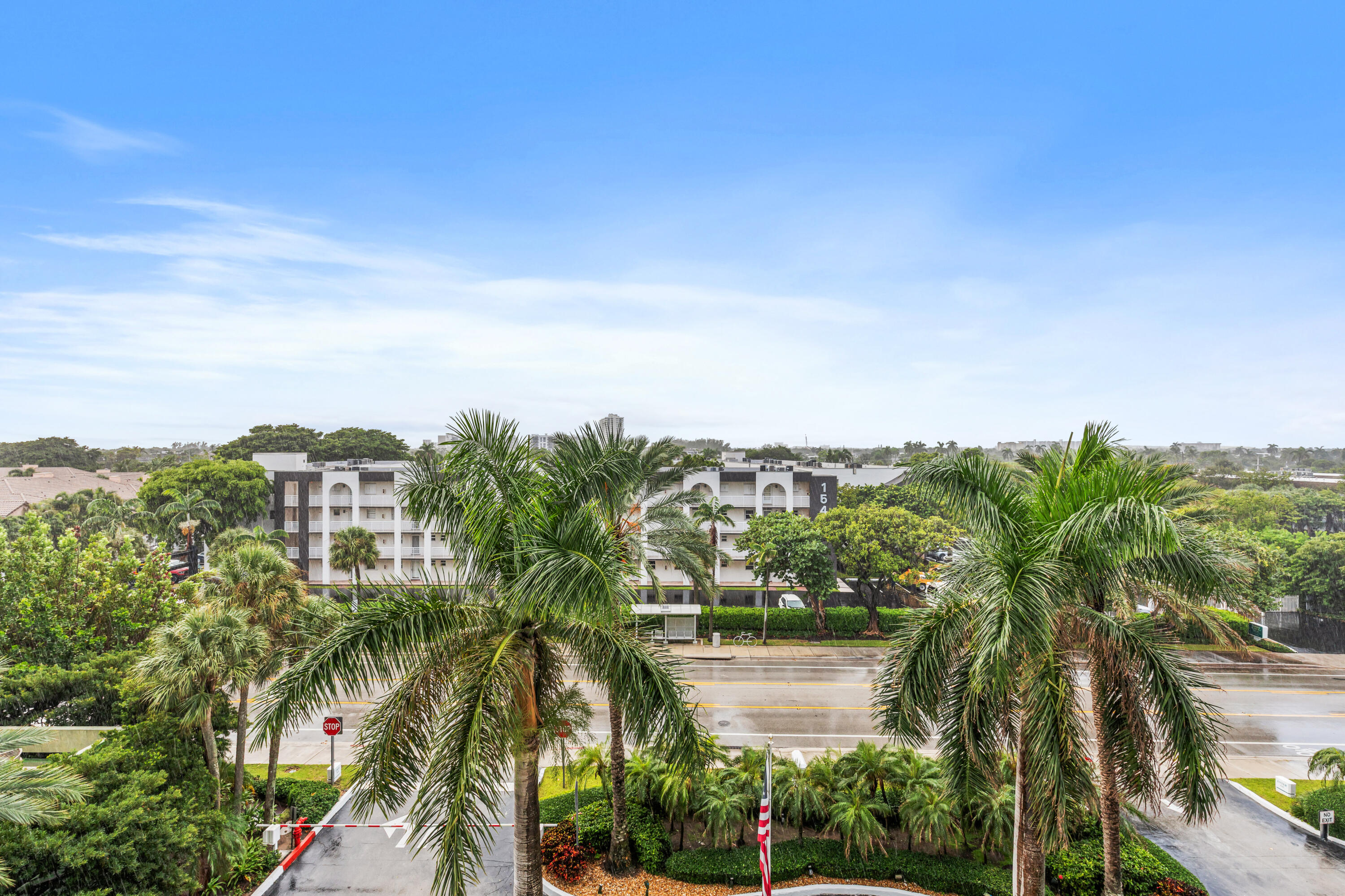 1620 S Ocean Boulevard 5H, Lauderdale-By-The-Sea Unit: 5H