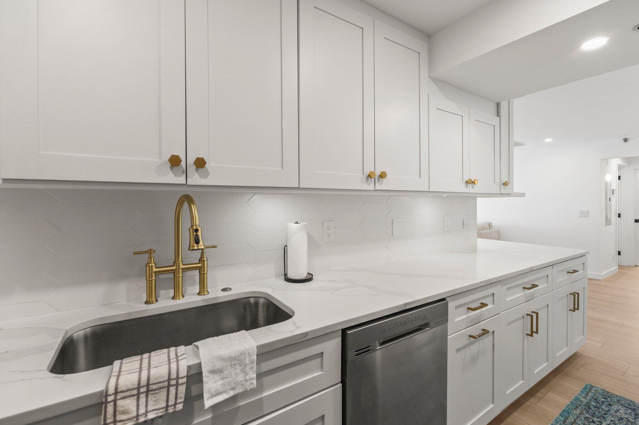 4505 S Ocean Boulevard 203
