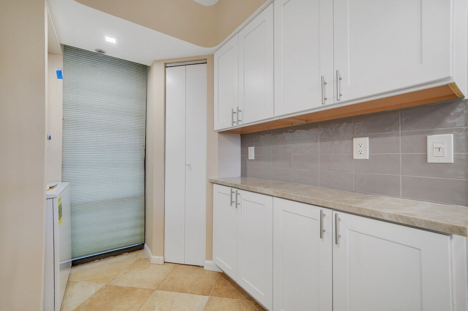 2707 N OCEAN Boulevard D-406