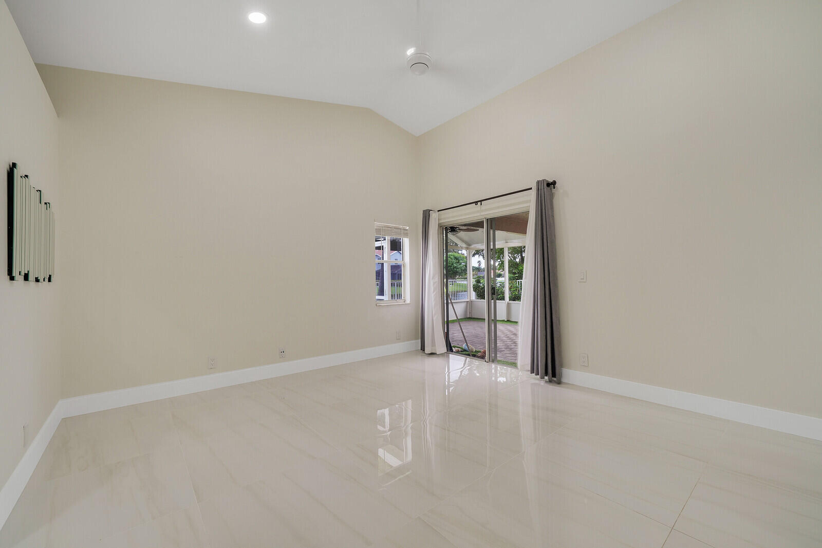 8599 Tourmaline Boulevard