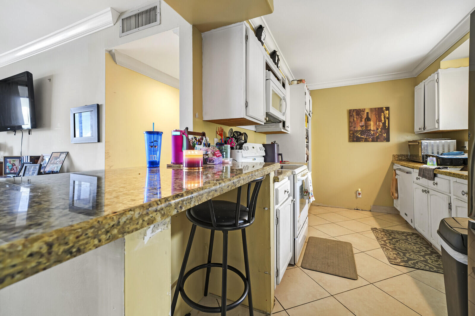 710 NE 7th Street 207
