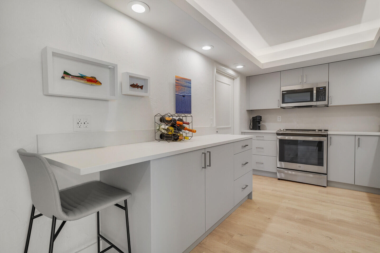 2697 N OCEAN F-403