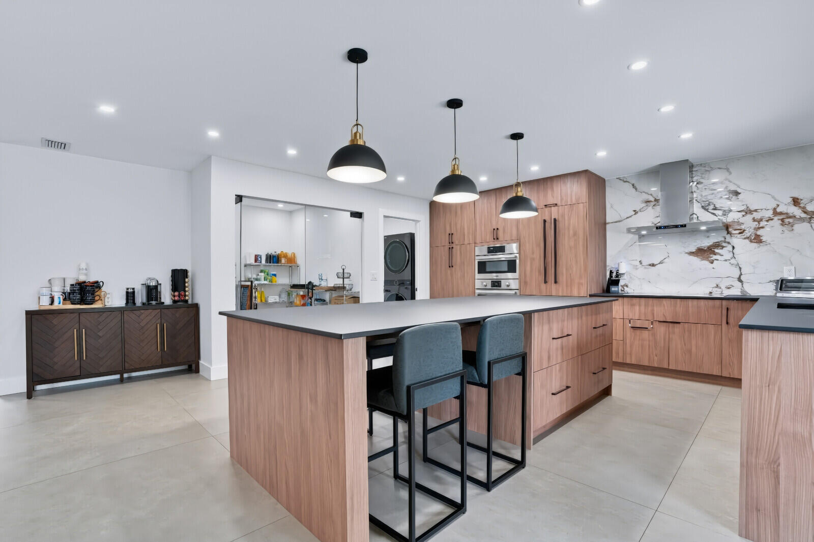 2708 NW 26TH Circle