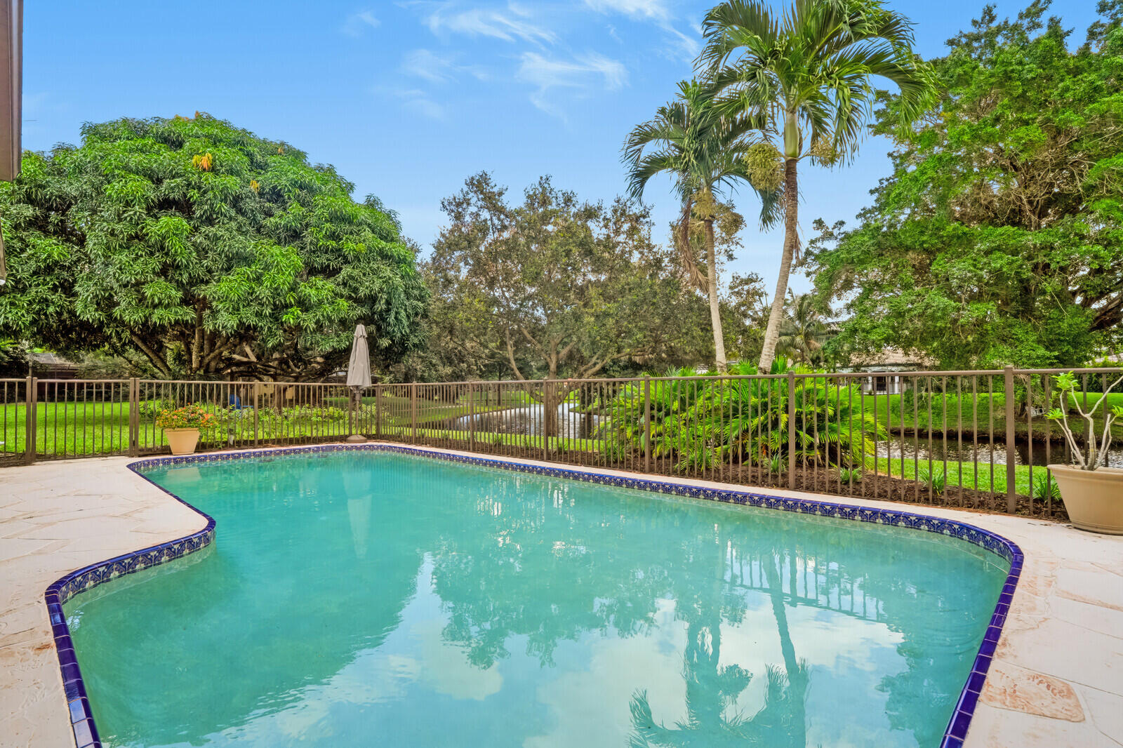 2708 NW 26TH Circle
