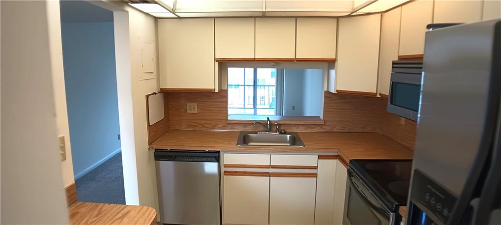 777 S Federal Hwy E301