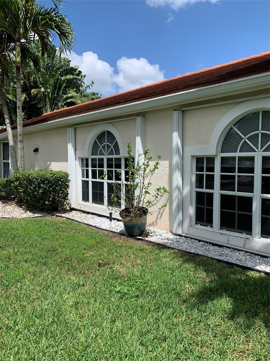 6315 Breckenridge Cir