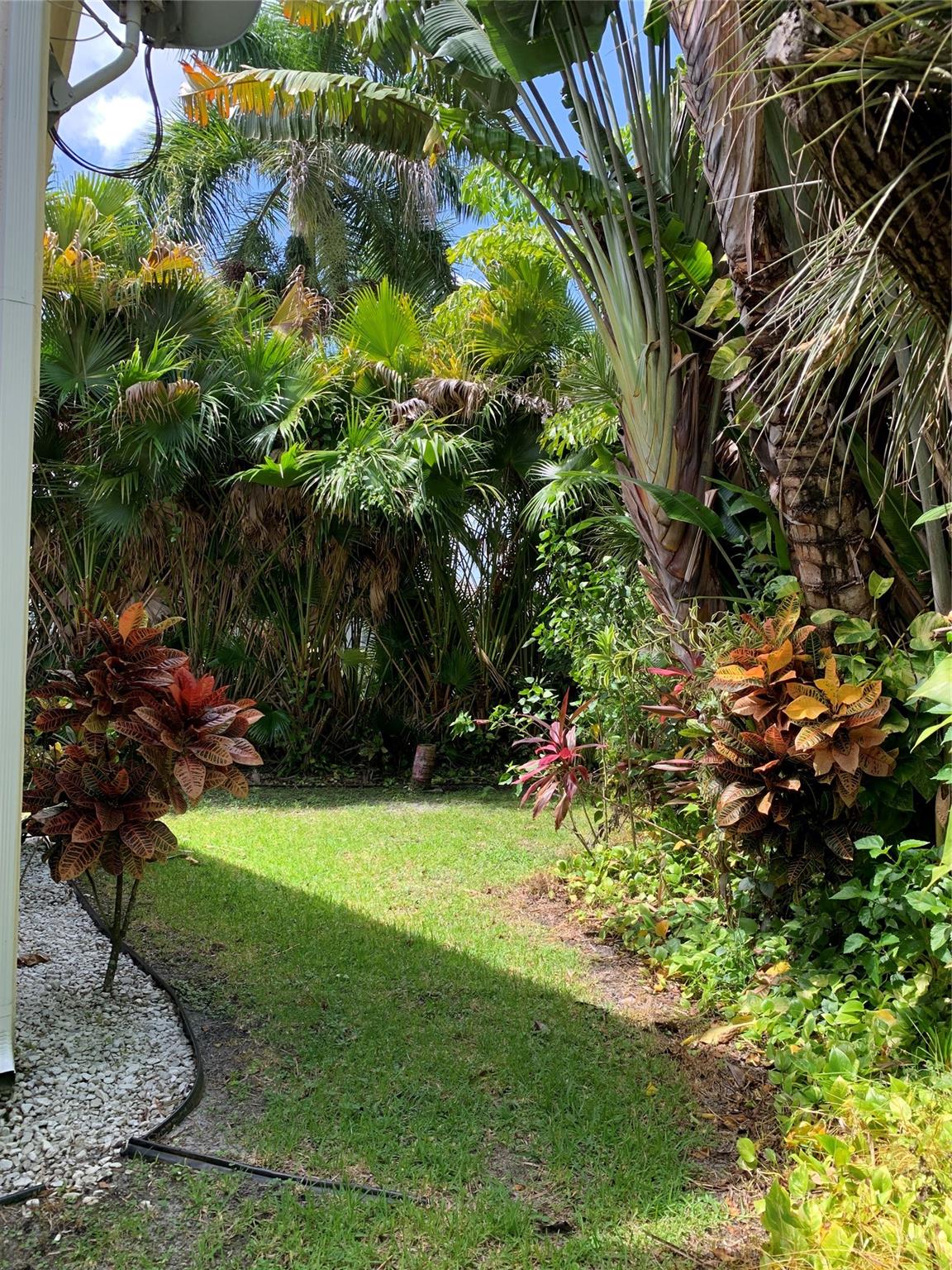 6315 Breckenridge Cir