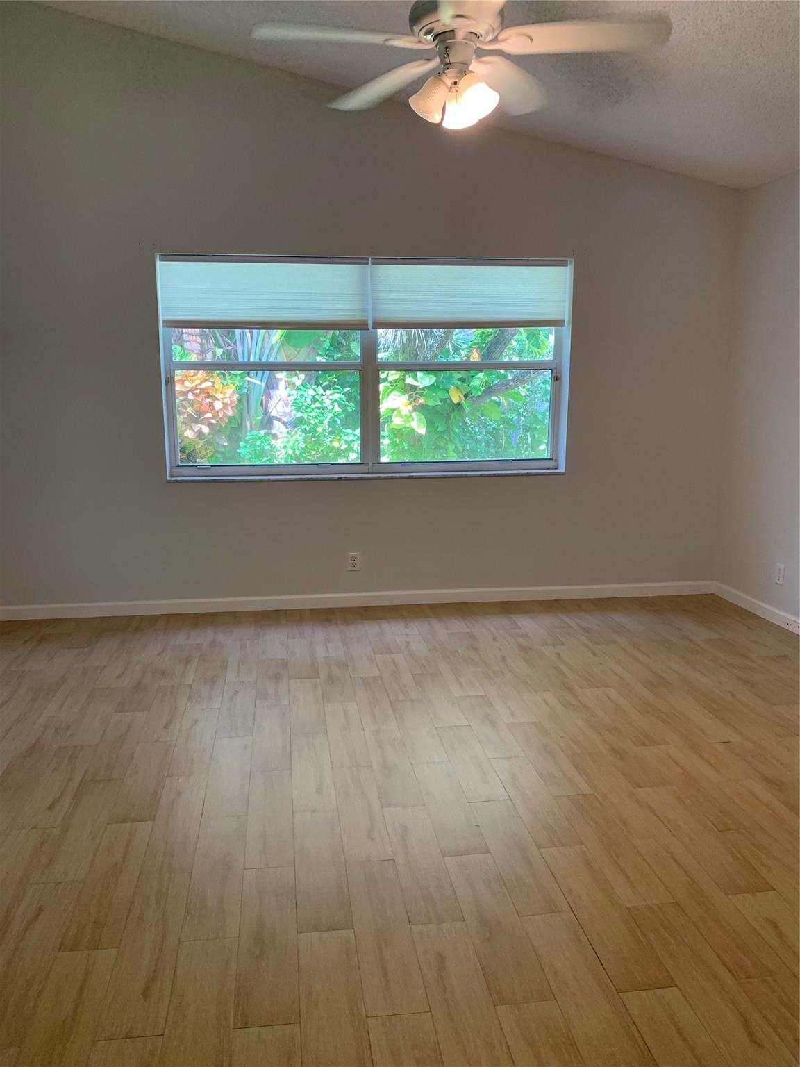 6315 Breckenridge Cir