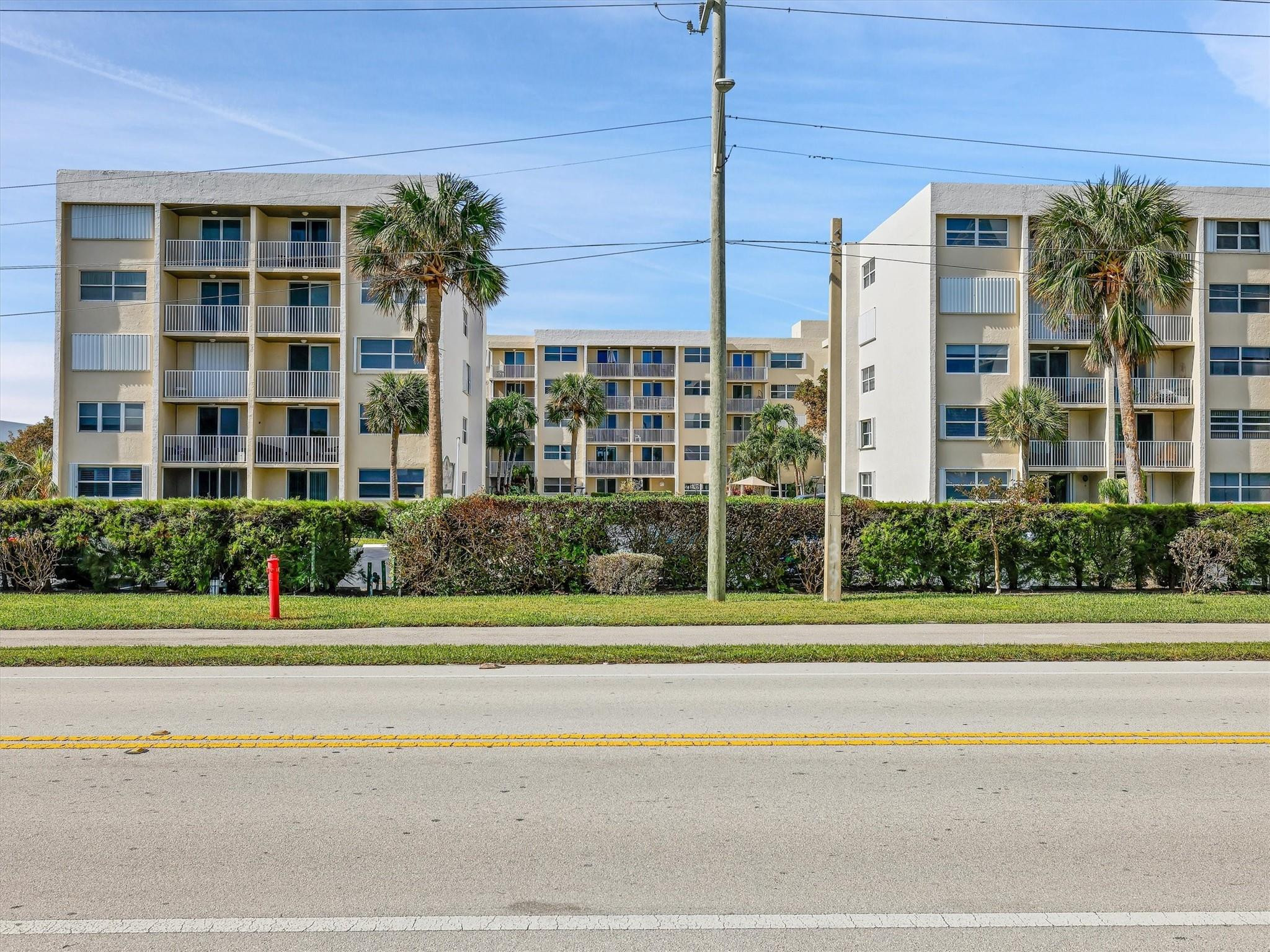 2929 S Ocean Blvd 406