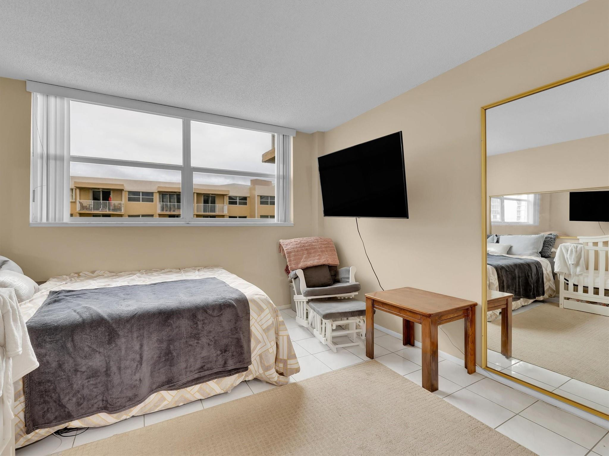 2929 S Ocean Blvd 406