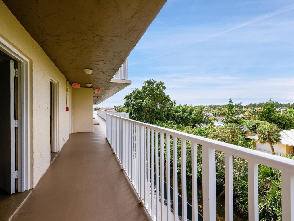 2929 S Ocean Blvd 406