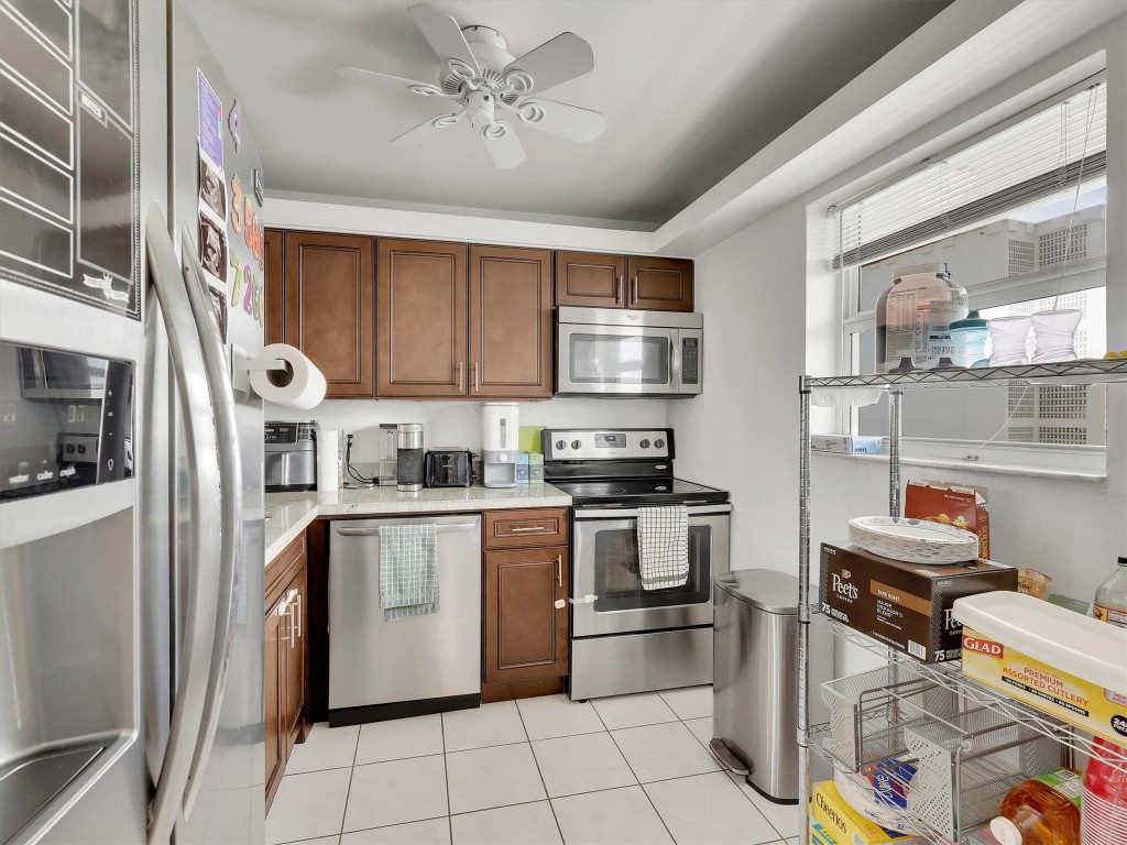 2929 S Ocean Blvd 406