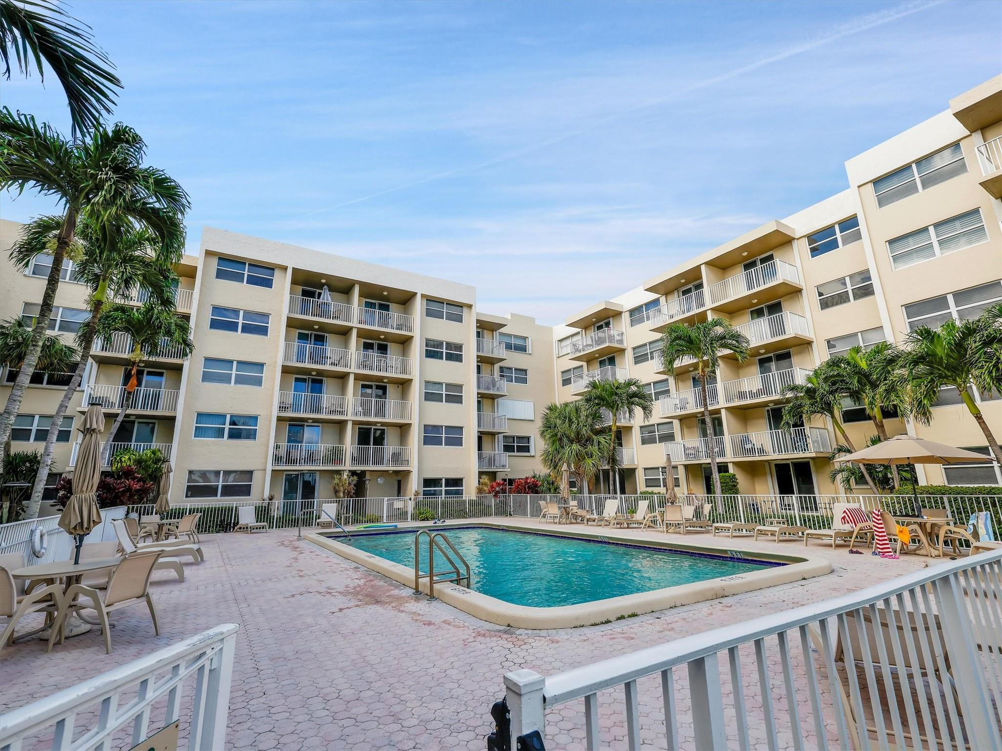 2929 S Ocean Blvd 406