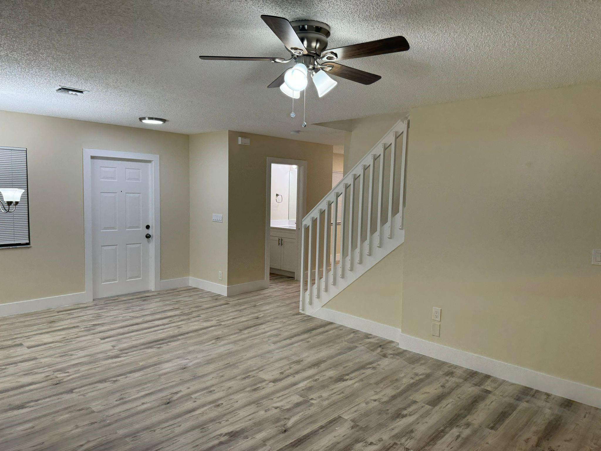 1464 SW 47th Ave