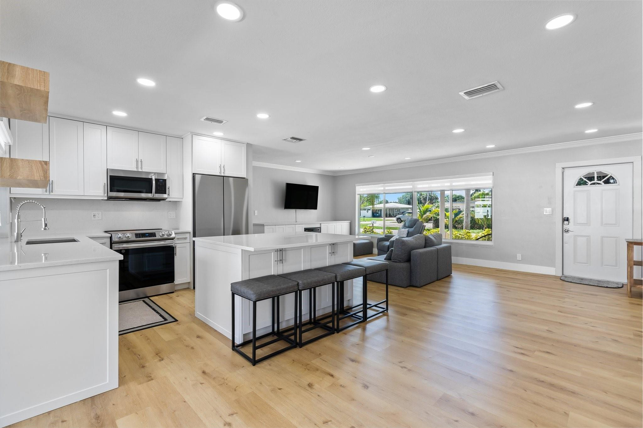 399 NE 23rd Way
