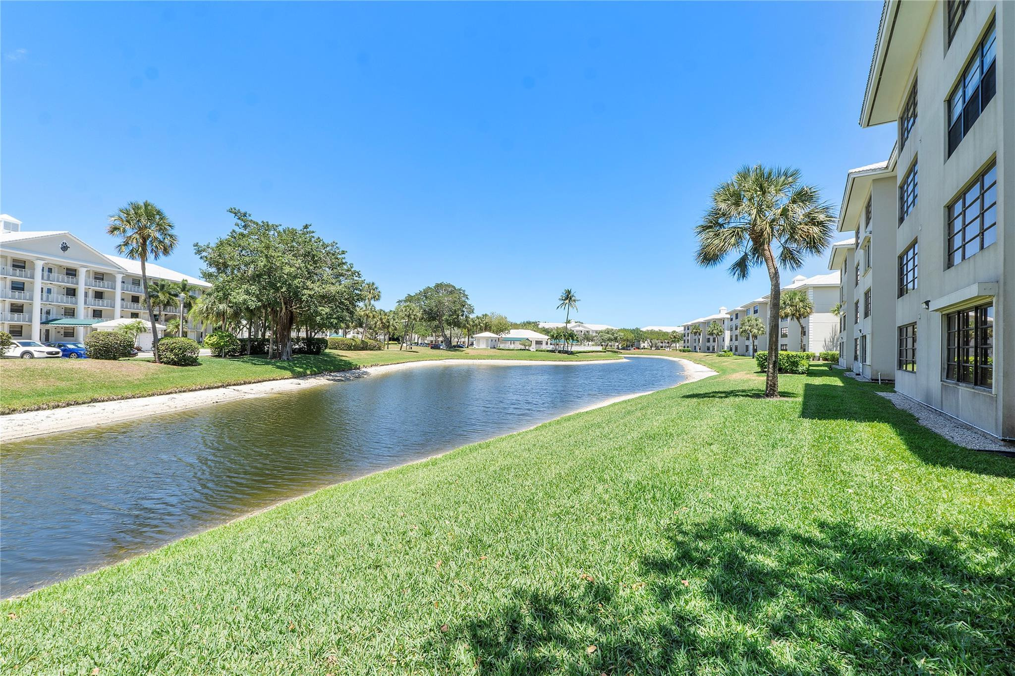 6025 Balboa Circle 101
