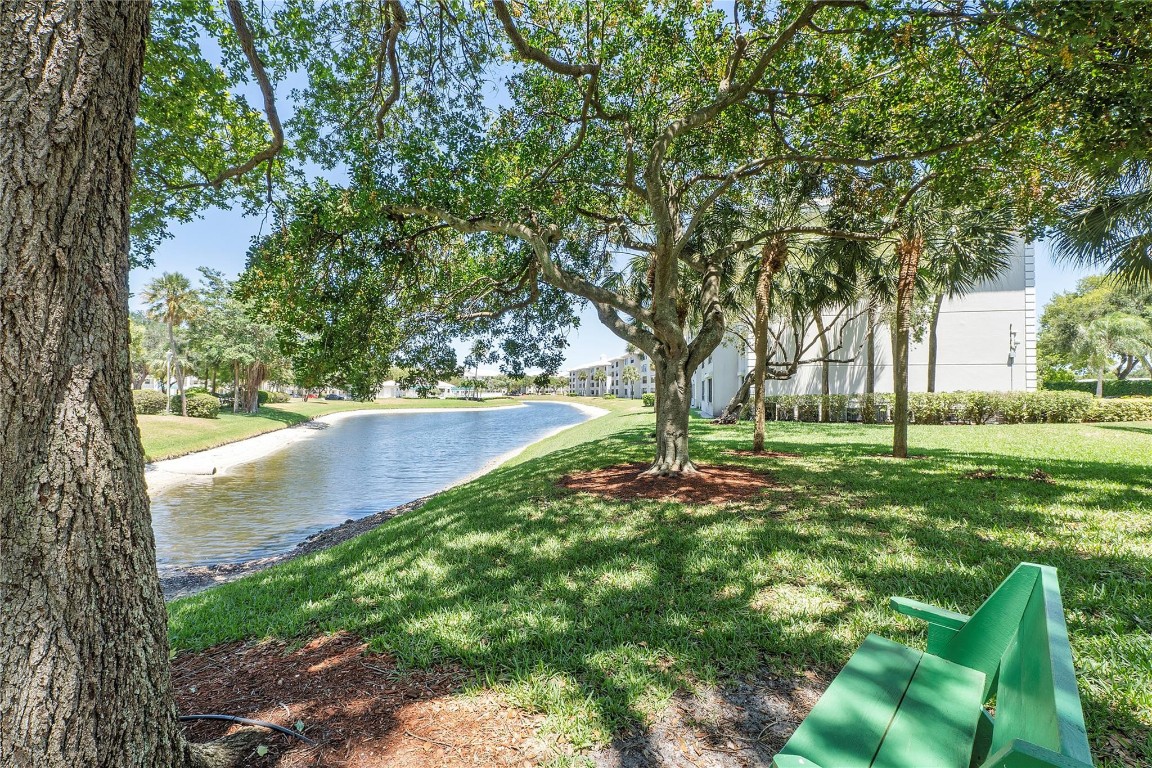 6025 Balboa Circle 101