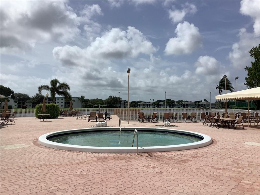 15126 Ashland St 244