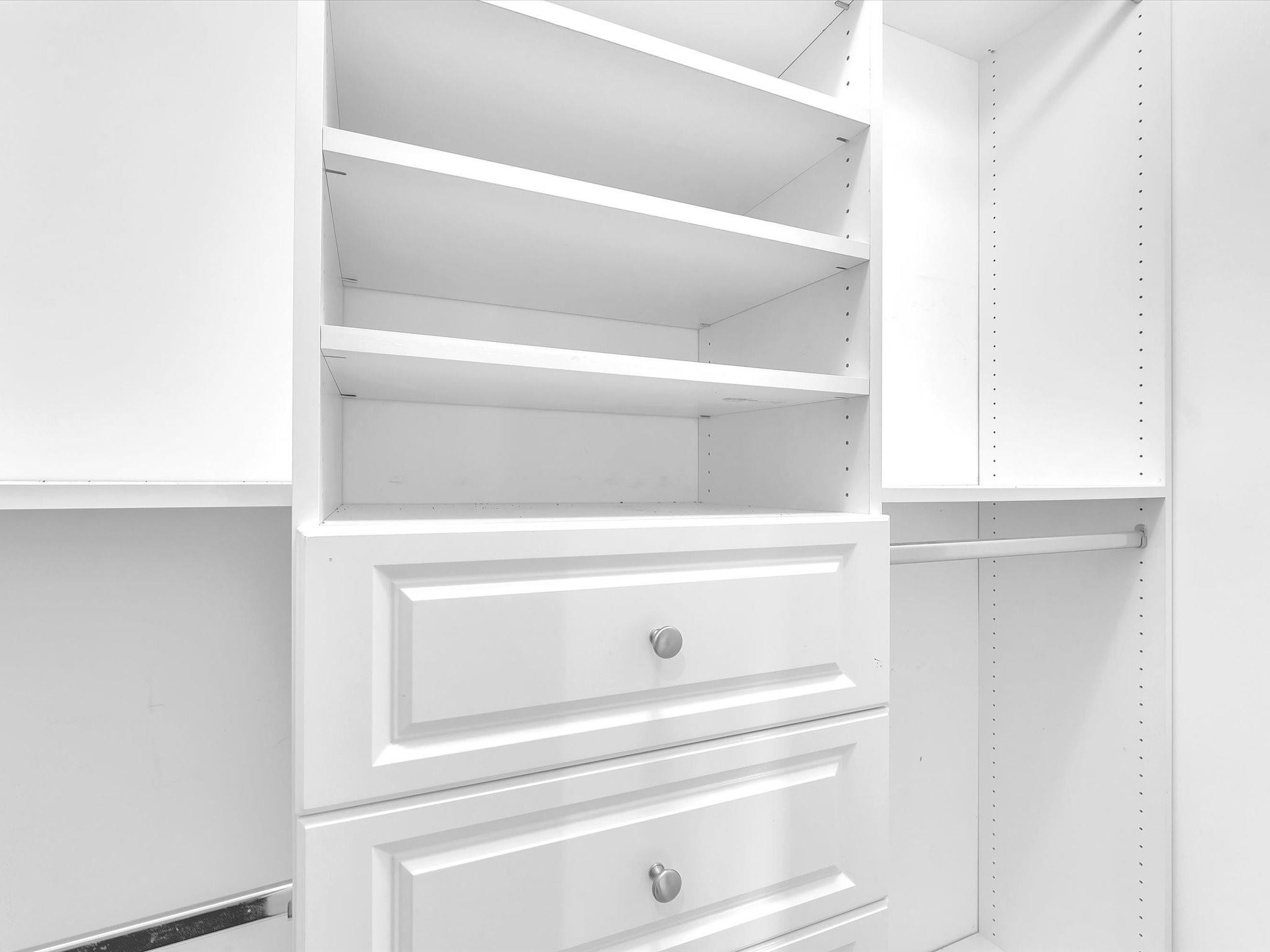 9290 Vista Del Lago E