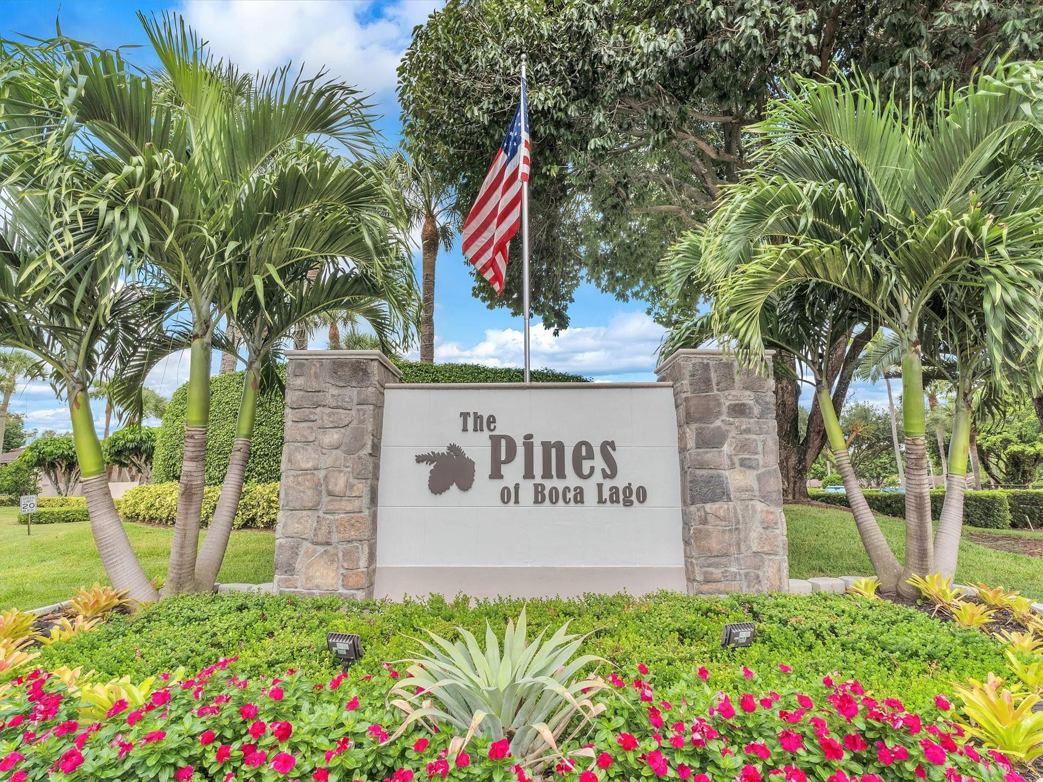9290 Vista Del Lago E