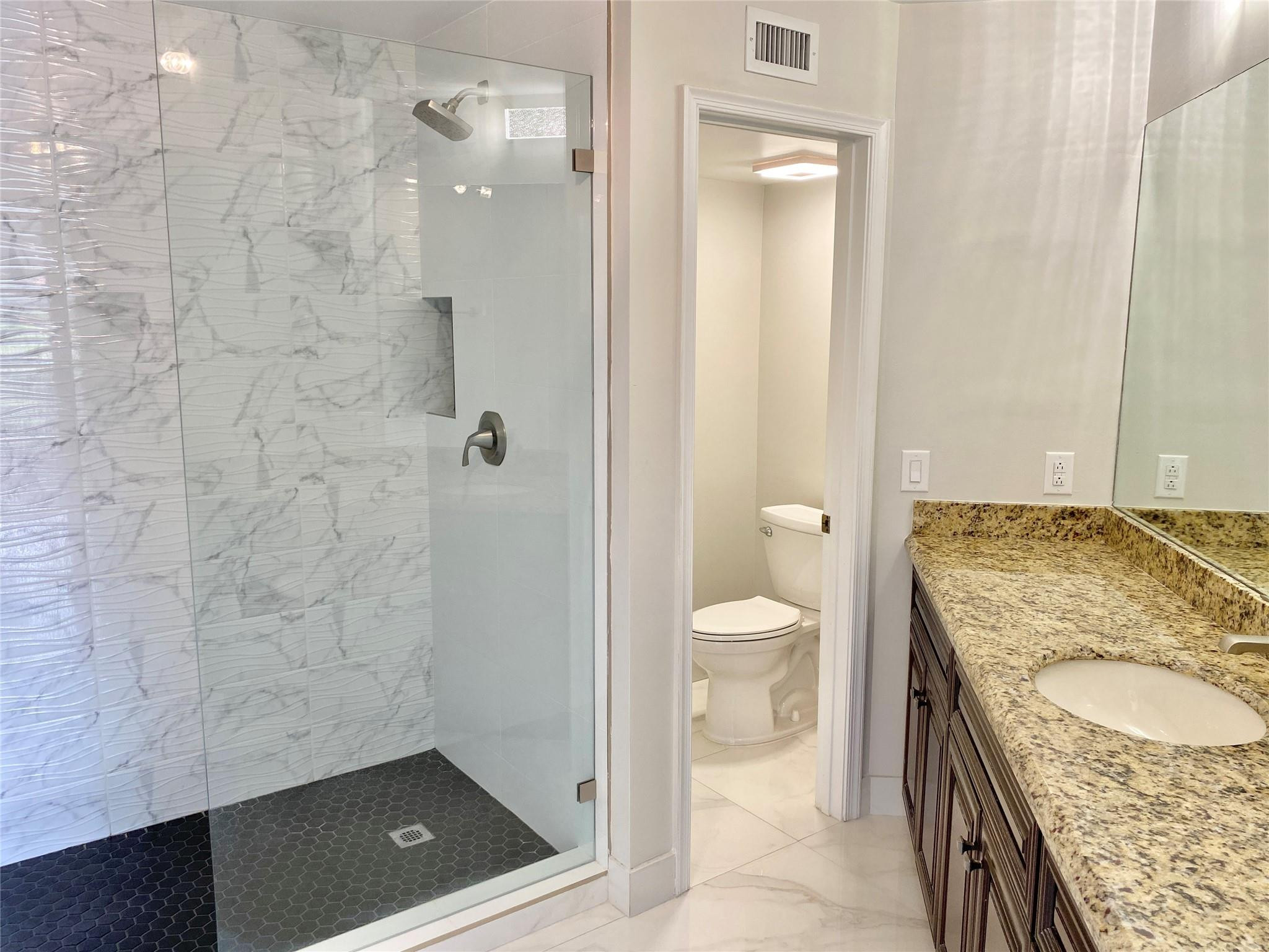 5591 Coach House Circle A
