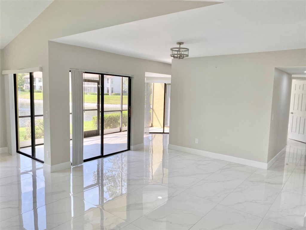 5591 Coach House Circle A