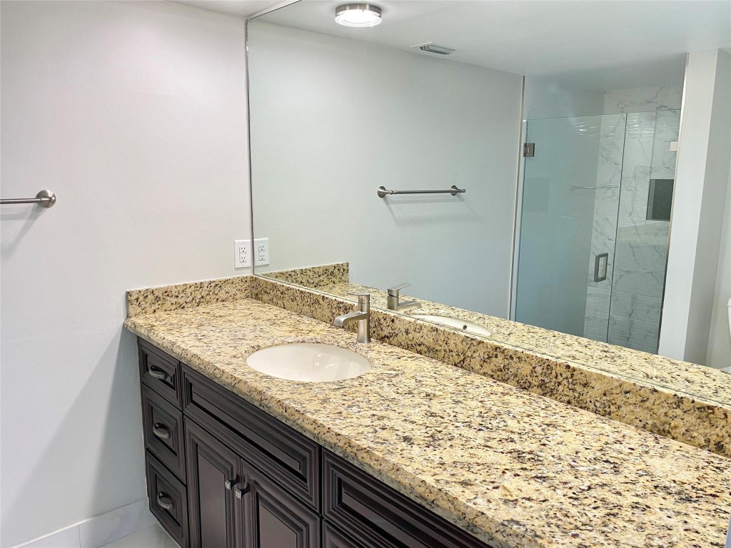 5591 Coach House Circle A