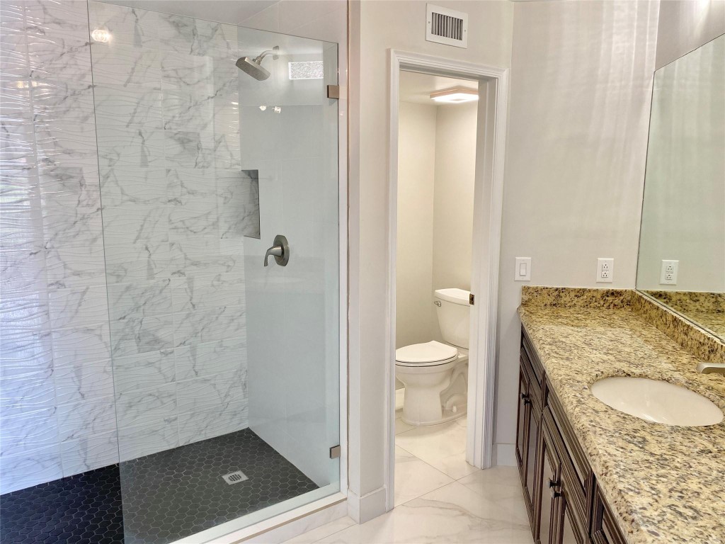 5591 Coach House Circle A