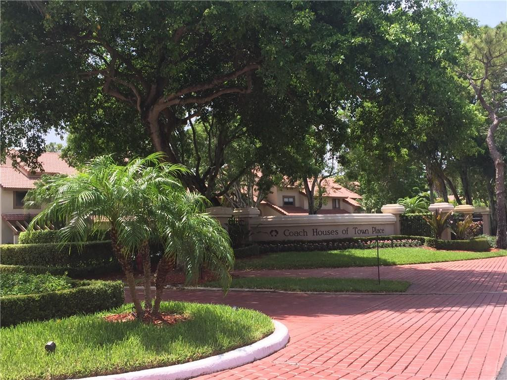 5591 Coach House Circle A