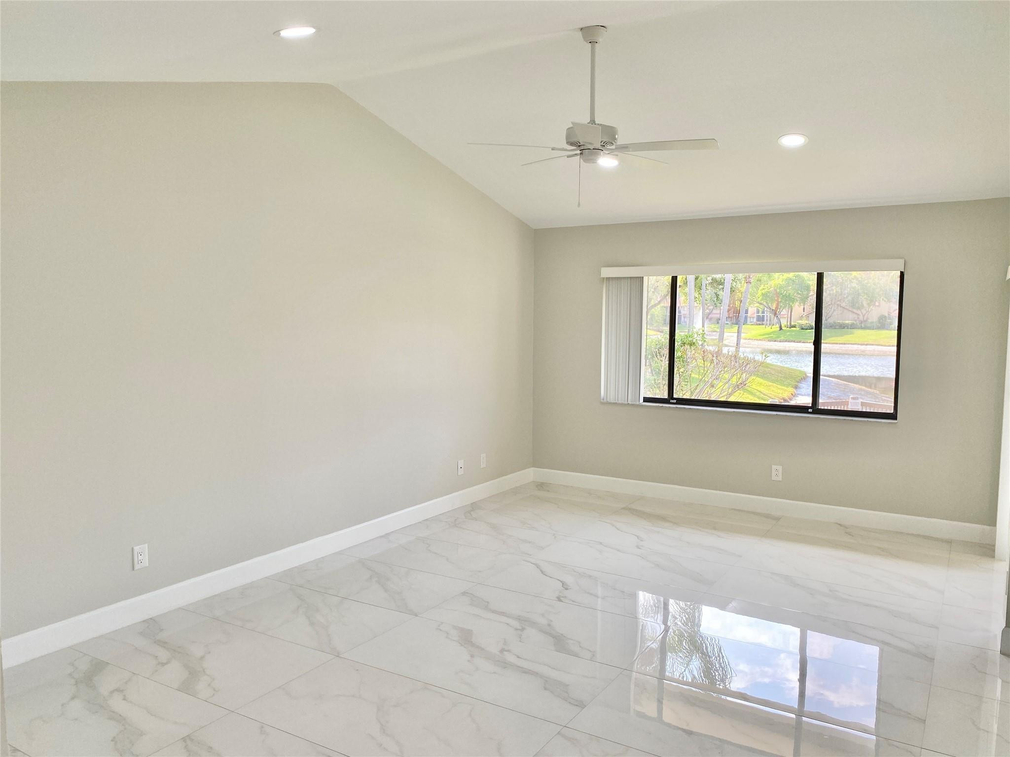 5591 Coach House Circle A
