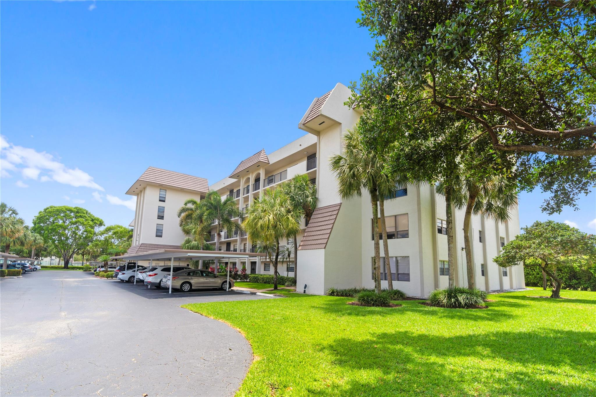 9260 SW 14th St 2303