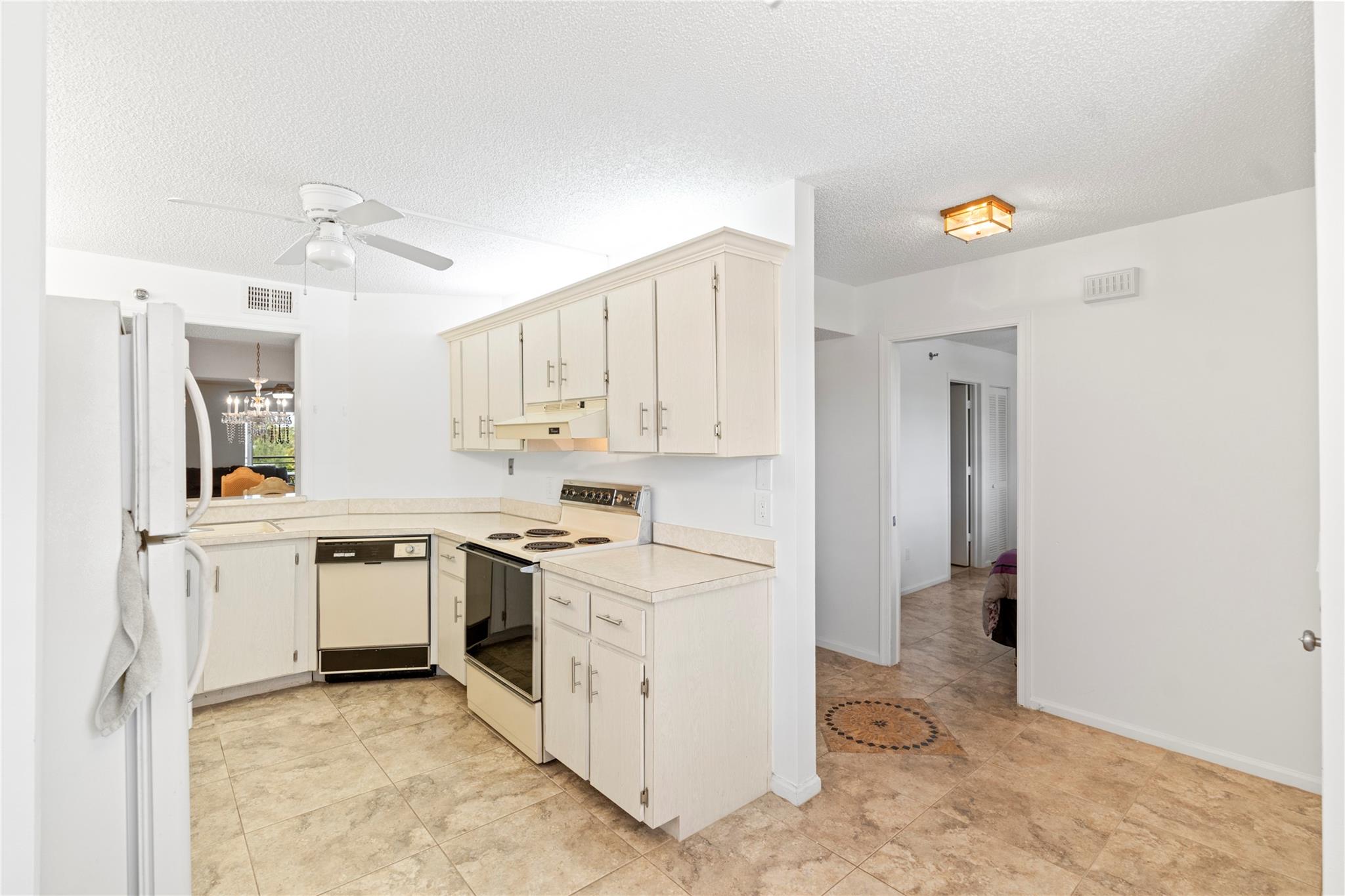 9260 SW 14th St 2303