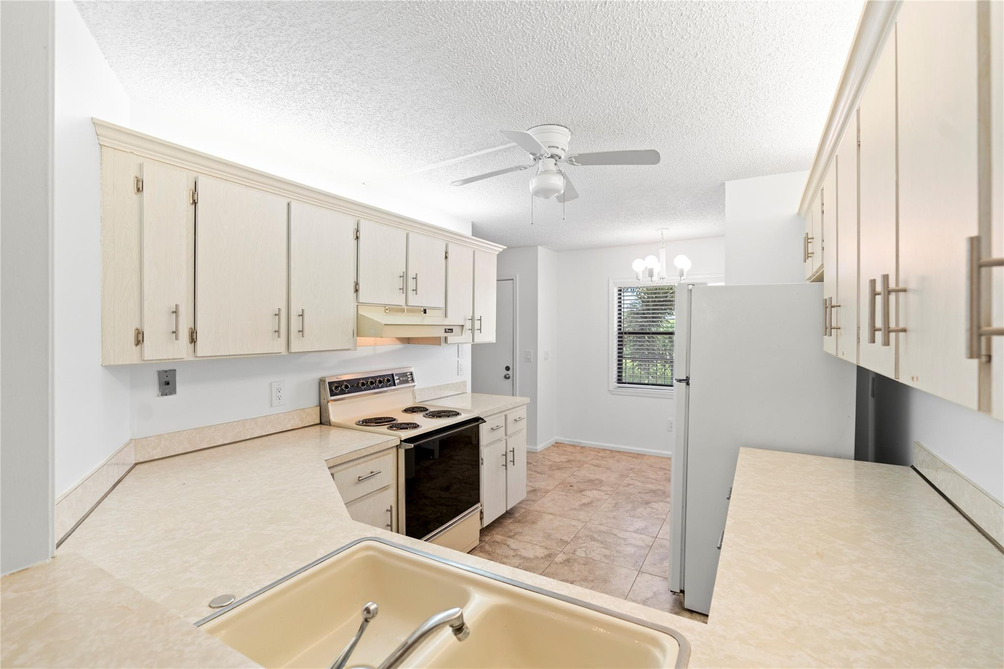 9260 SW 14th St 2303