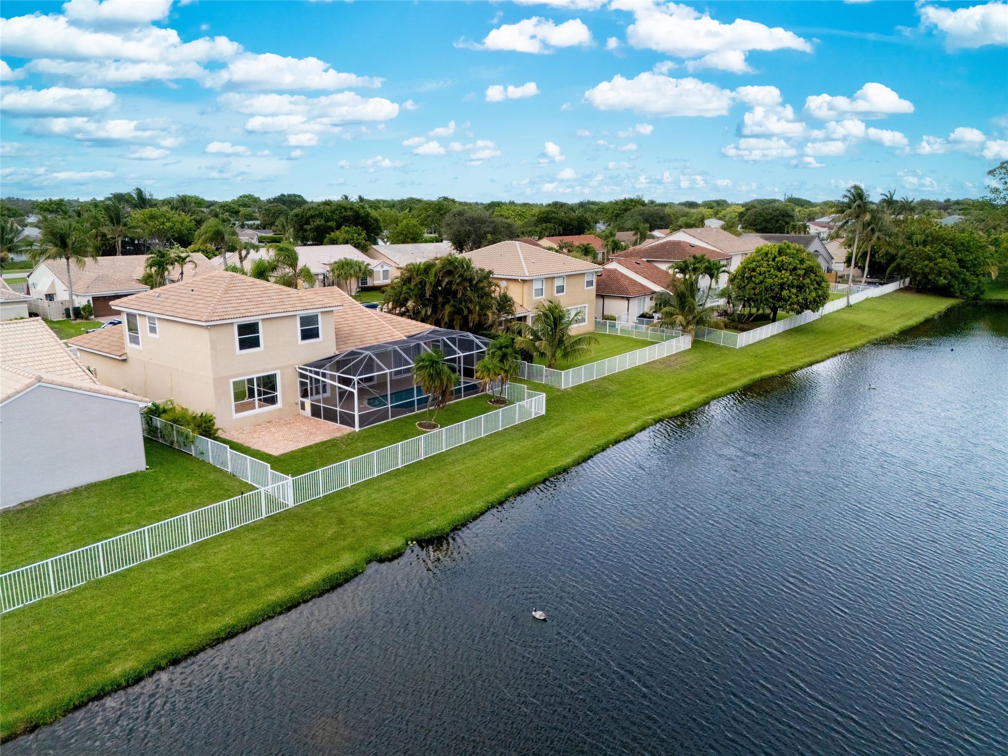 9416 Lake Serena Dr