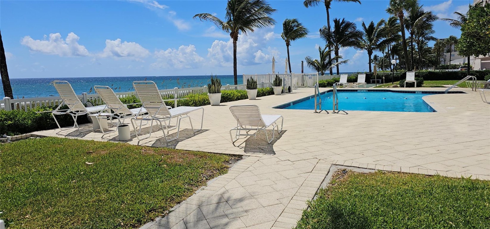 1057 Hillsboro Mile 612