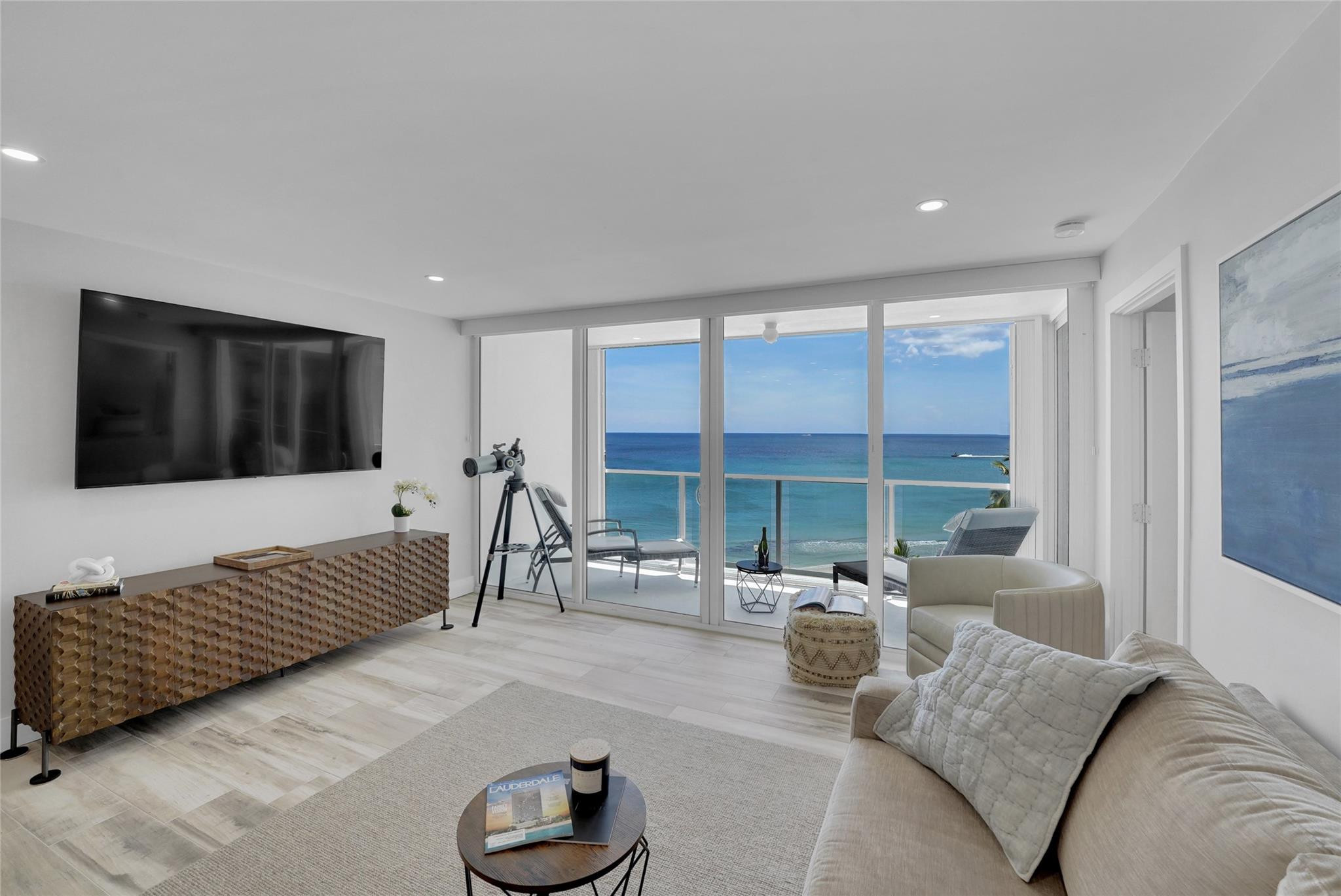 1057 Hillsboro Mile 612