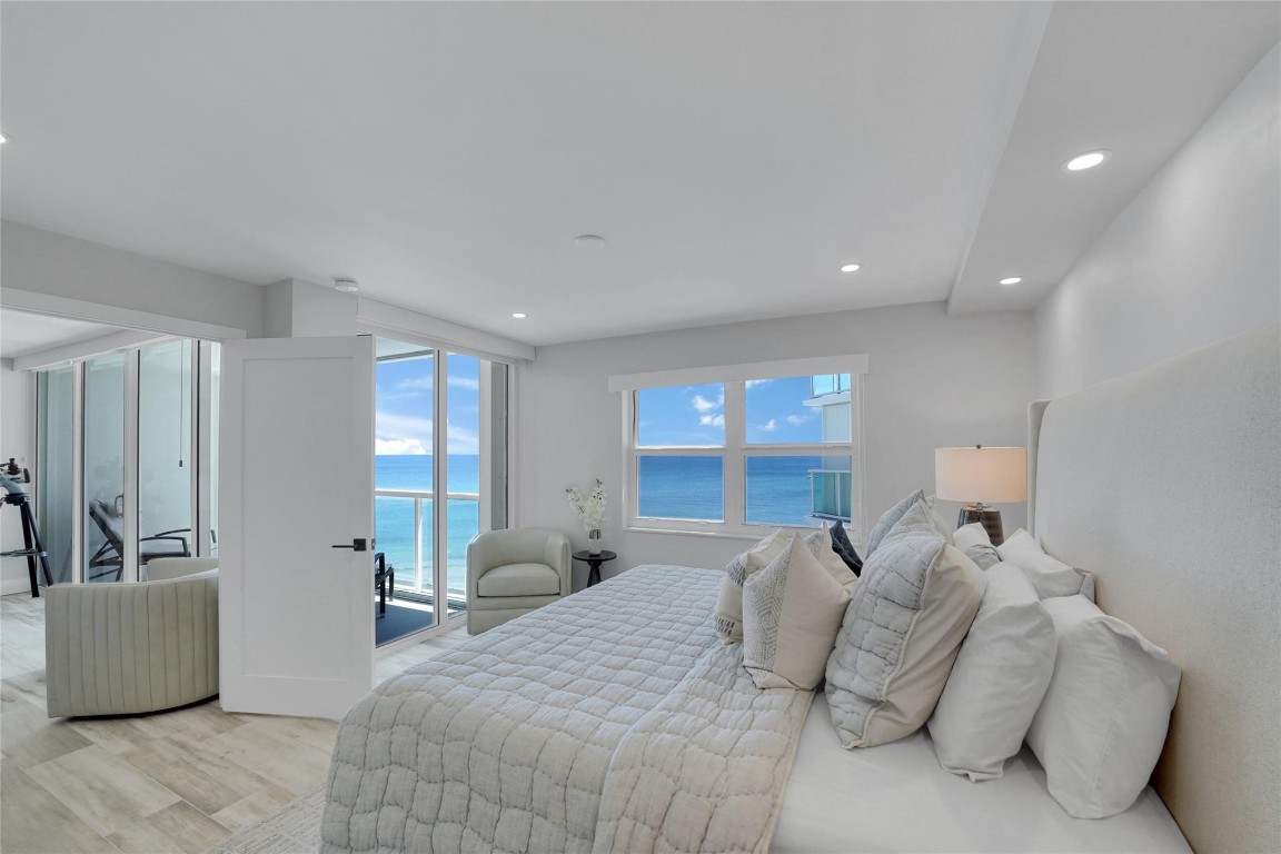 1057 Hillsboro Mile 612