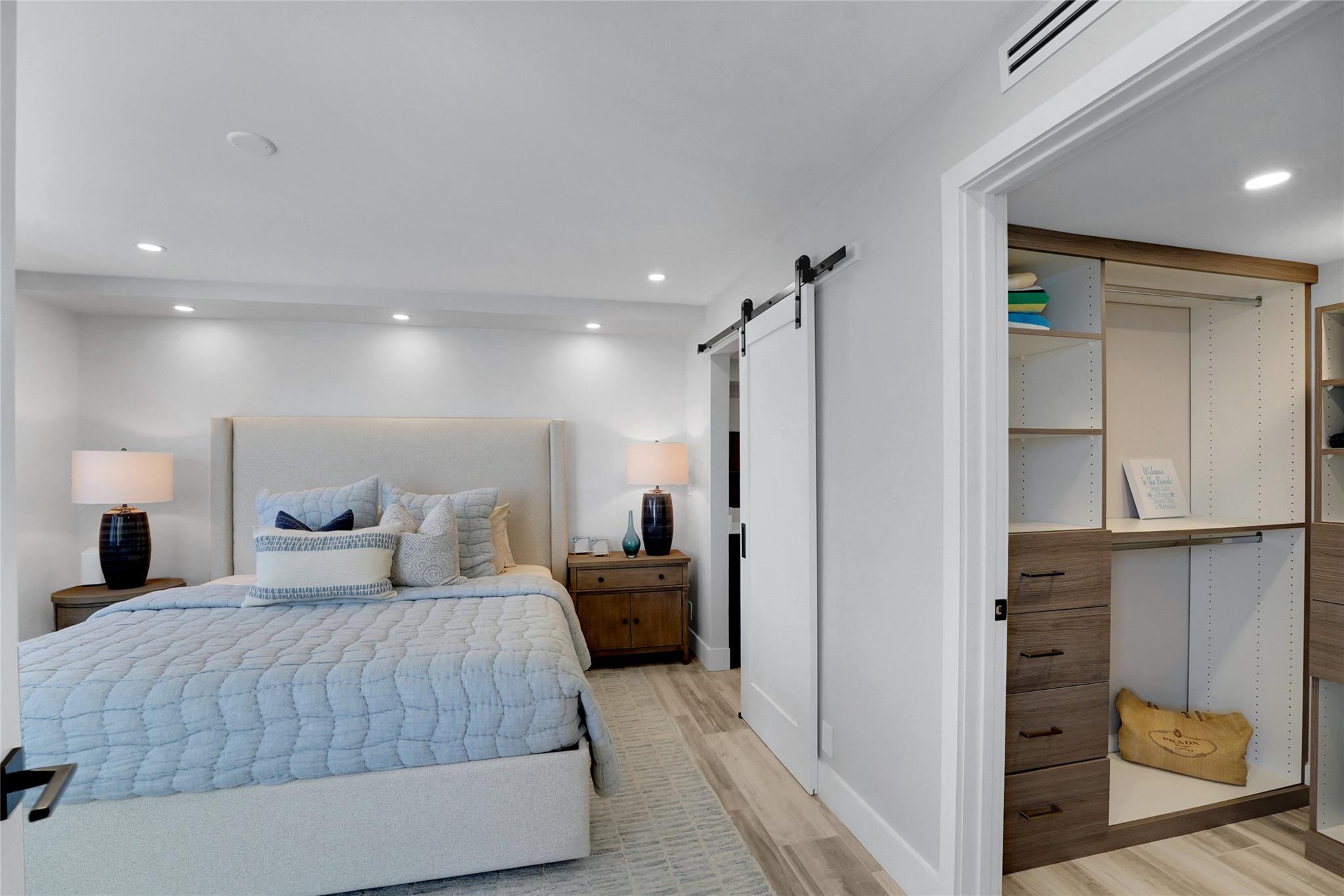 1057 Hillsboro Mile 612