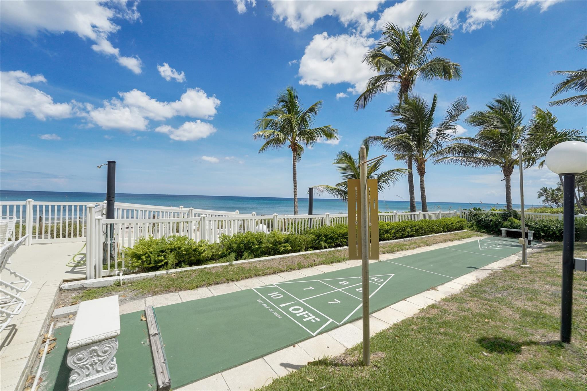 1057 Hillsboro Mile 612