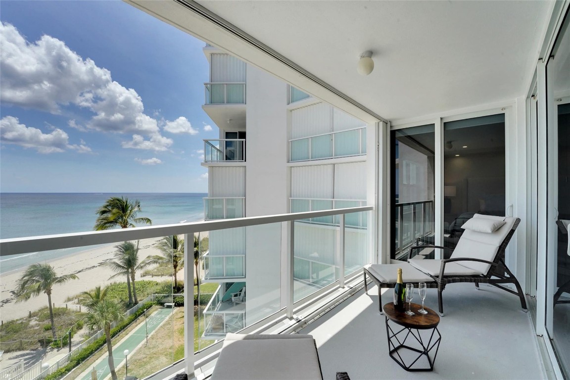 1057 Hillsboro Mile 612