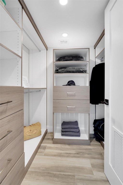 1057 Hillsboro Mile 612