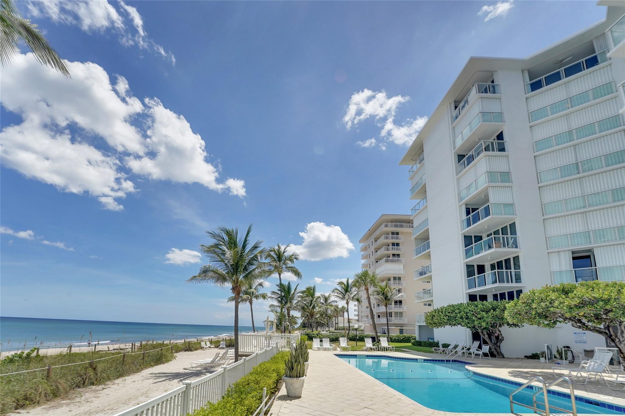 1057 Hillsboro Mile 612