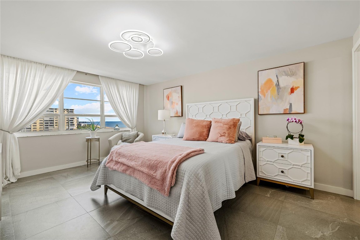 133 N Pompano Beach Blvd 906