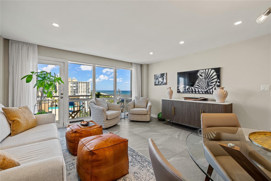 133 N Pompano Beach Blvd 906