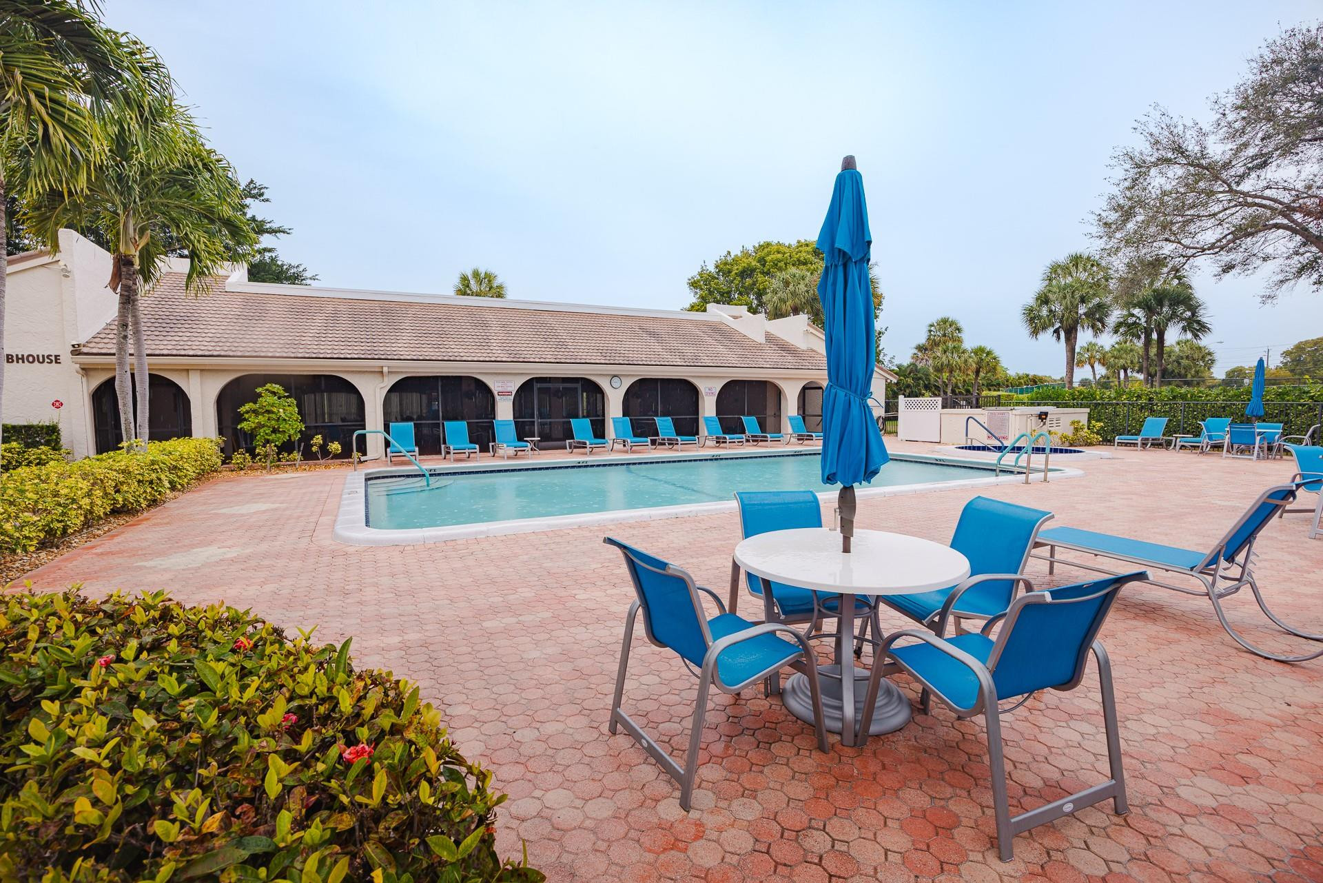 9165 SW 14th Street 1204