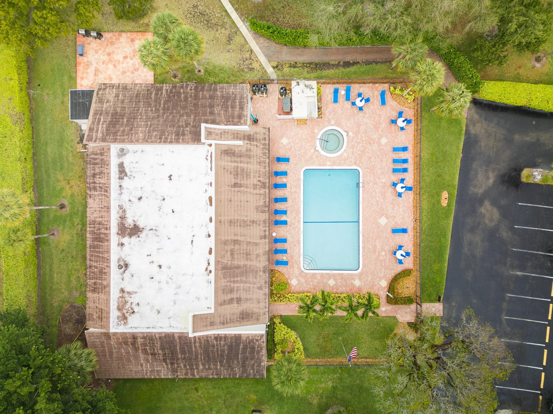 9165 SW 14th Street 1204
