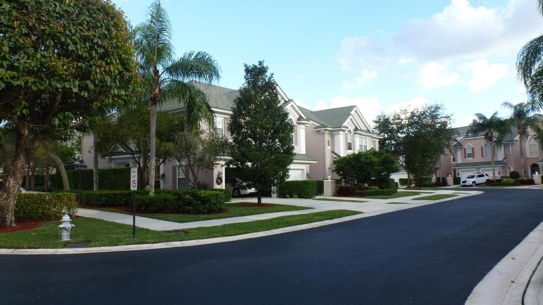 21558 Saint Andrews Grand Circle 34